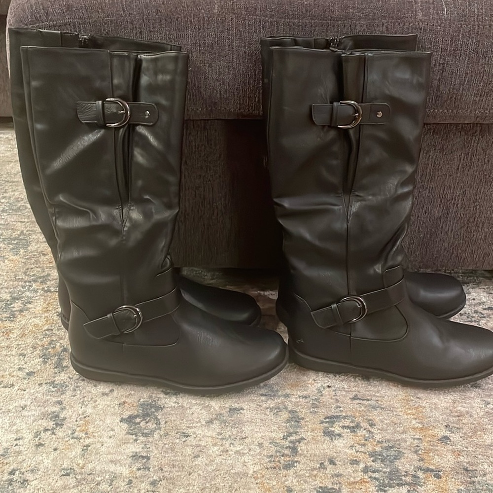 Dream Pairs Black Boots